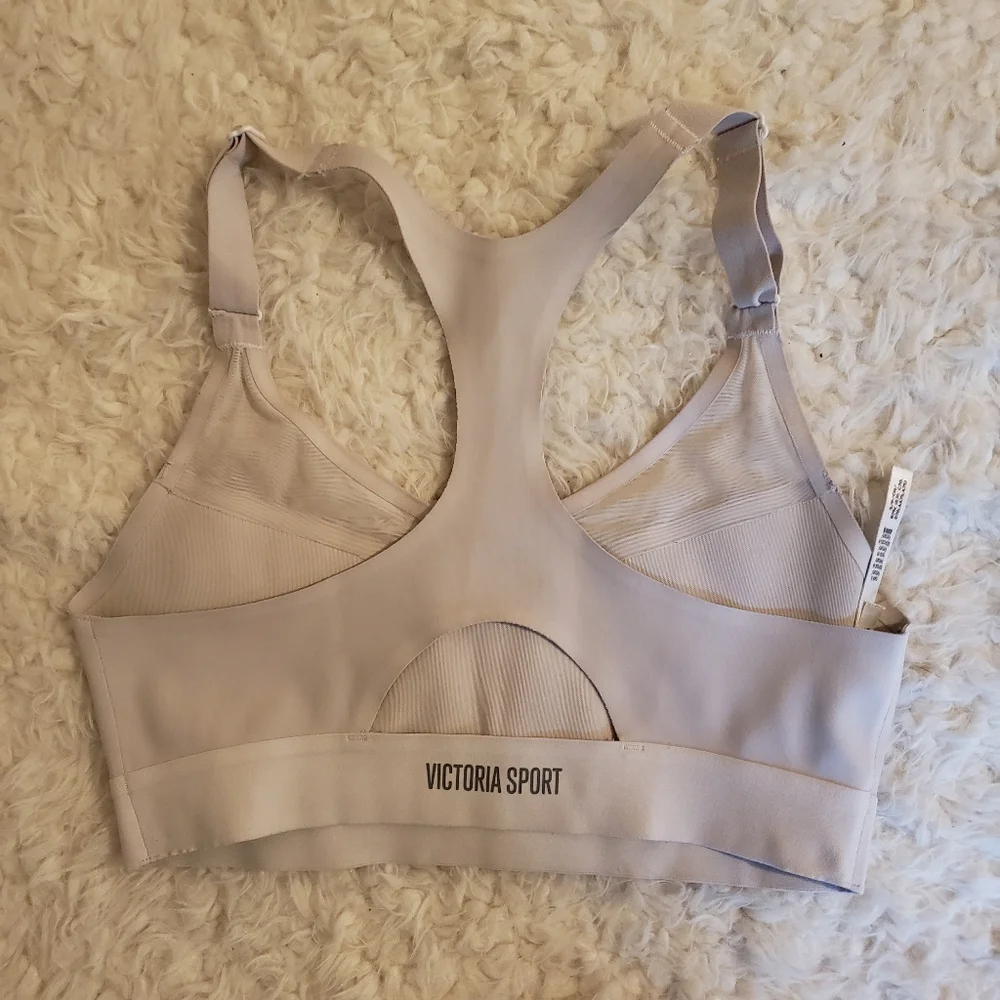 🌻 victoria's secret • sports bra - Picture 3 of 8